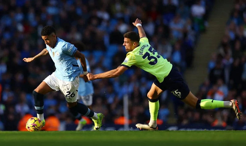 Phong độ của Southampton vs Man City: Đối lập hoàn toàn
